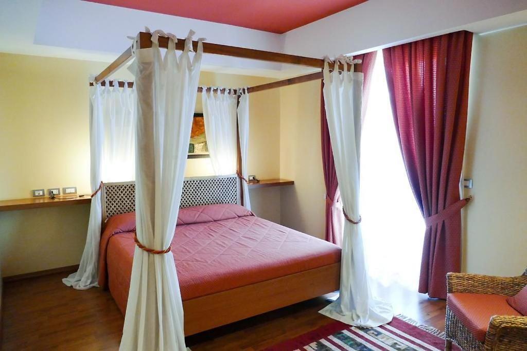 קונברסאנו Stella Charming & Luxury Rooms מראה חיצוני תמונה